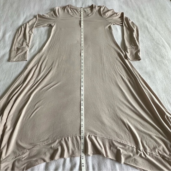 Logo Lounge Dress Womens XS Beige Asymmetrical Hem Pockets Soft Lagenlook Flowy - Picture 4 of 13